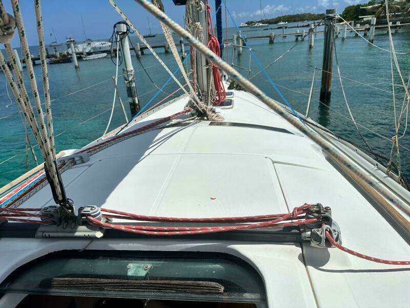 2007 Beneteau Oceanis Clipper 323
