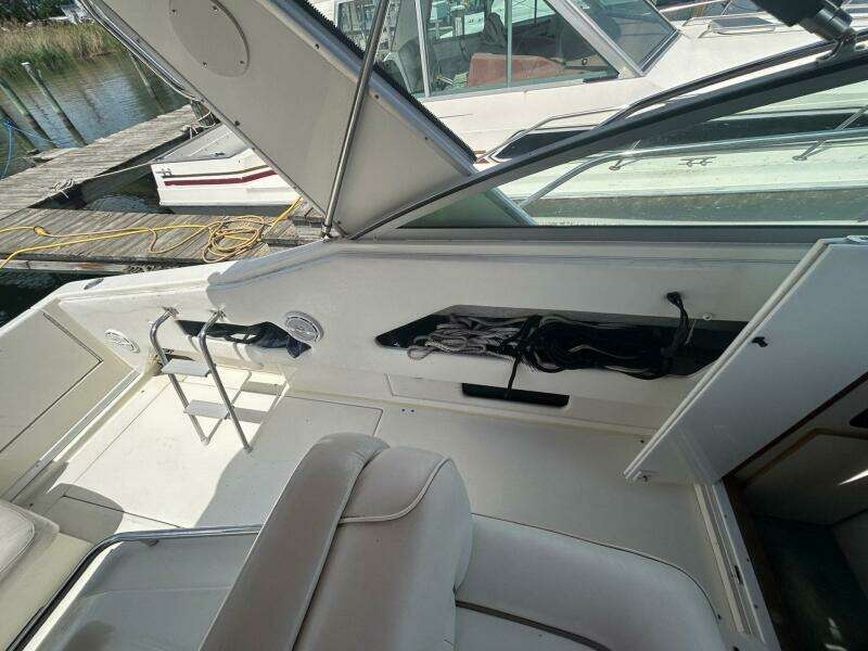 1994 Sea Ray 370 Sundancer