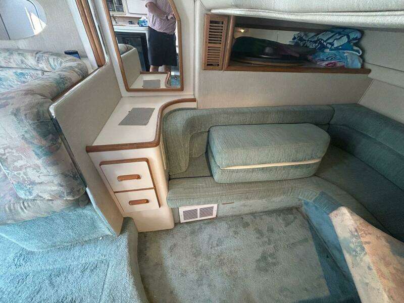1994 Sea Ray 370 Sundancer