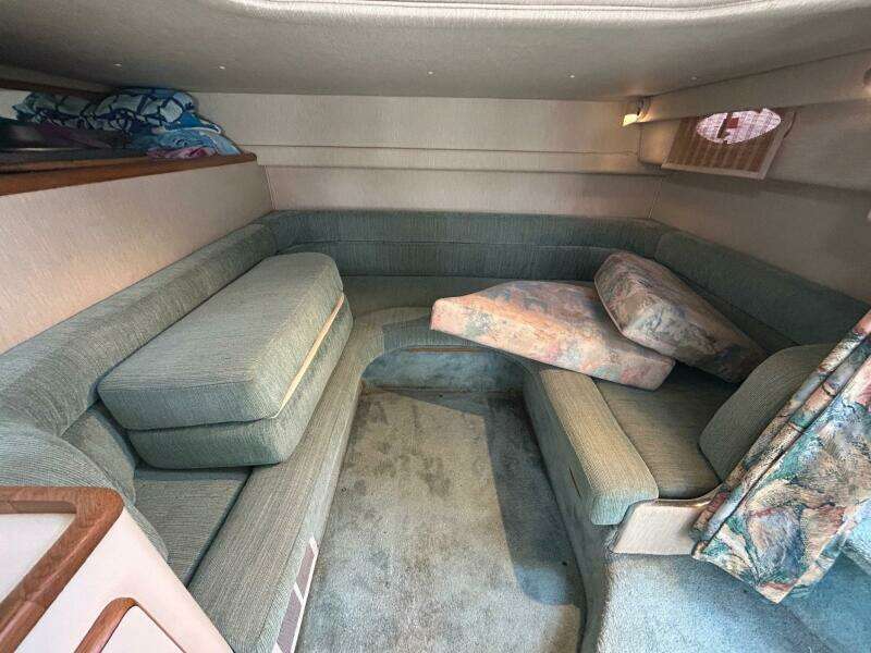 1994 Sea Ray 370 Sundancer