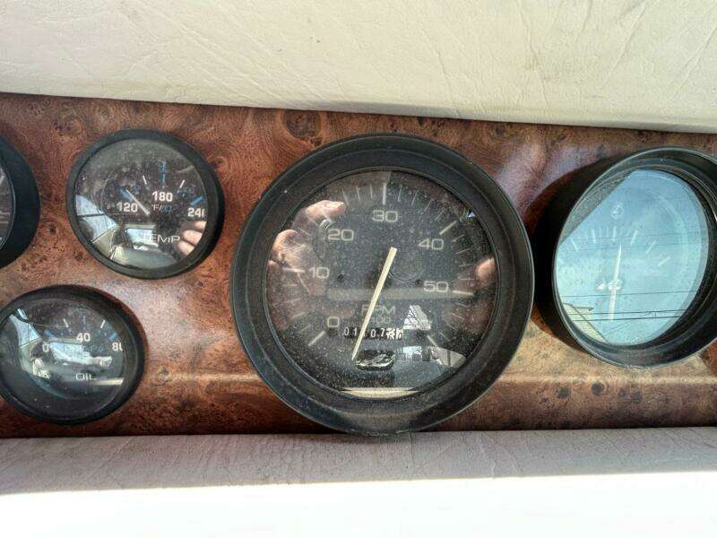 1994 Sea Ray 370 Sundancer