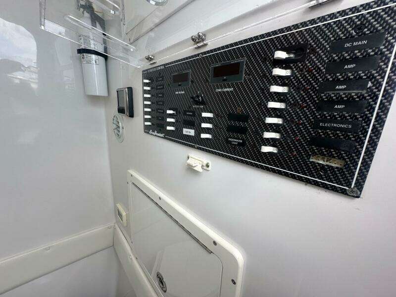 2019 SeaHunter 39 CC - CHIRON39