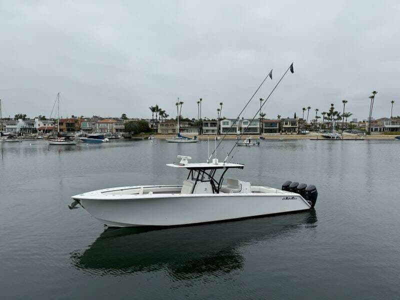 2019 SeaHunter 39 CC - CHIRON39