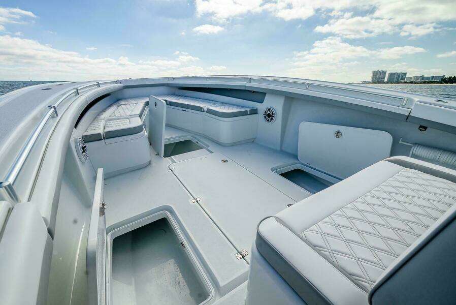 2023 Yellowfin 36 Offshore