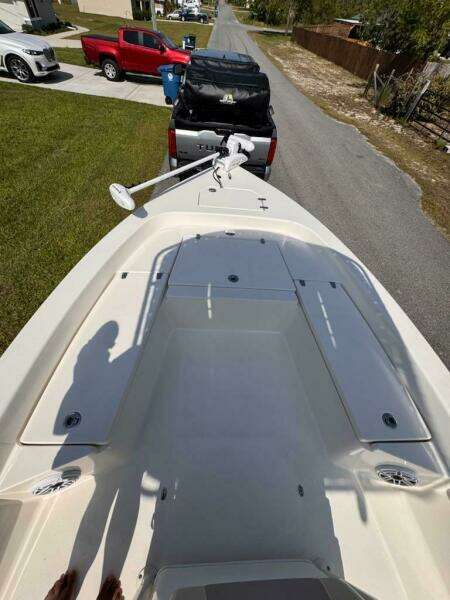 2017 Pathfinder 2200 TRS