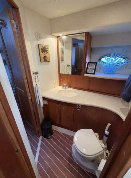 2003 Silverton 42 Convertible