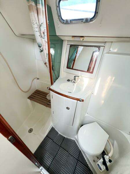 2002 Beneteau 361