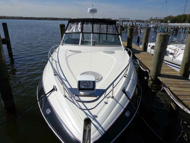 2008 Cruisers Yachts 330/350 Express