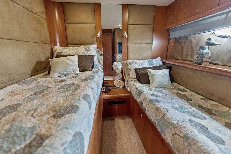2006 Sunseeker 75 Yacht