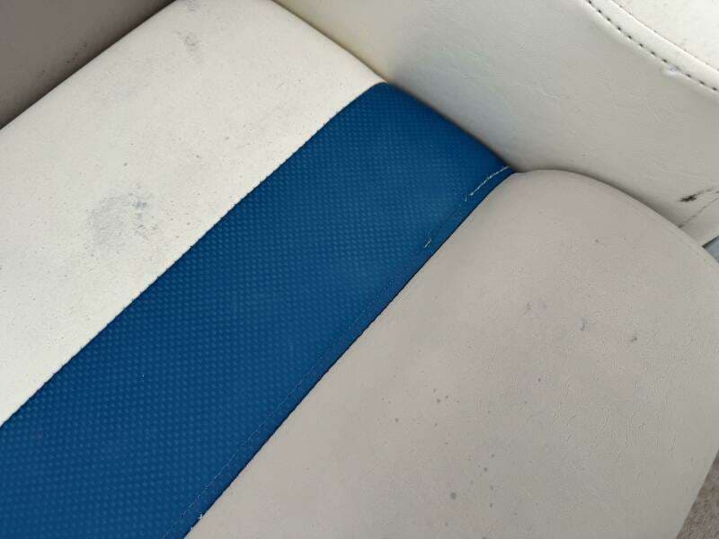 2002 Bennington 257L Pontoon Boat