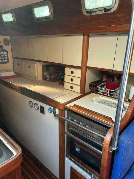 1986 Endeavour 42 CC