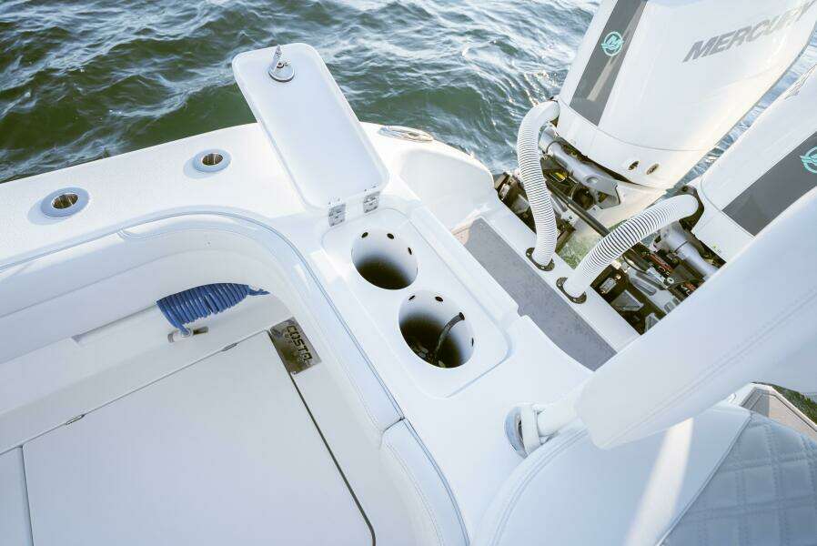 2026 Costa Custom 34sv