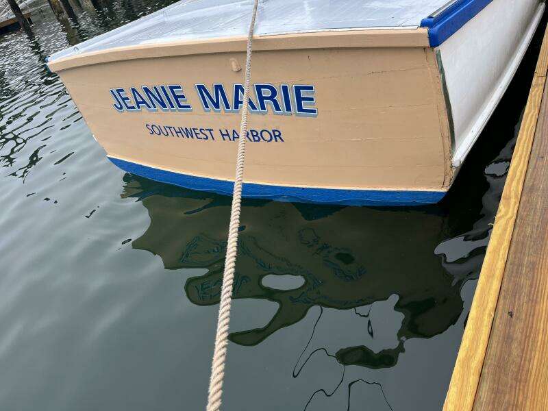 Jeanie Marie transom