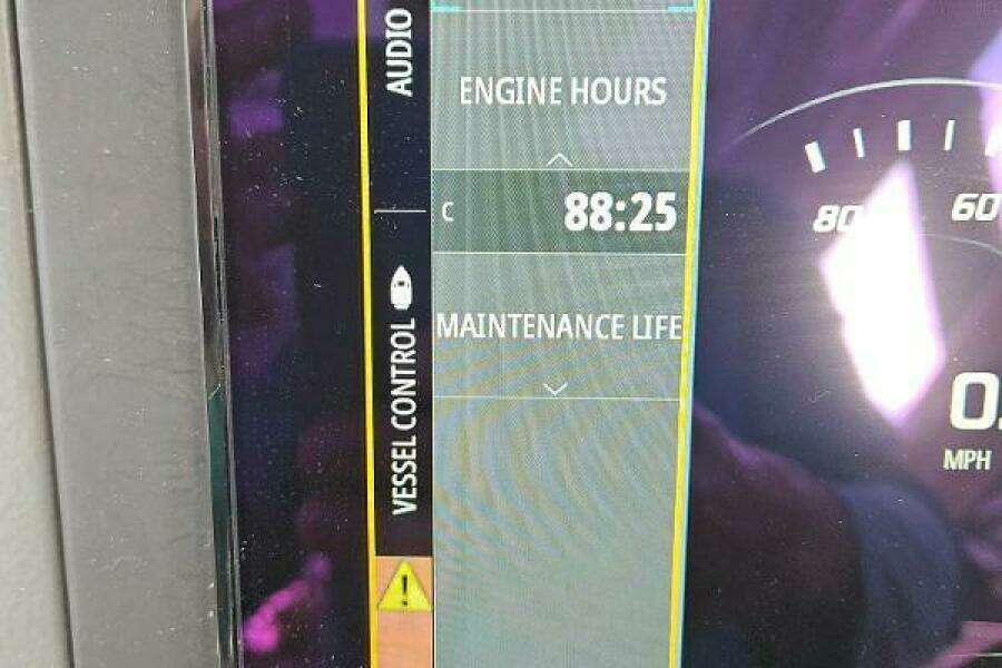 2020 Nimbus Weekender 9