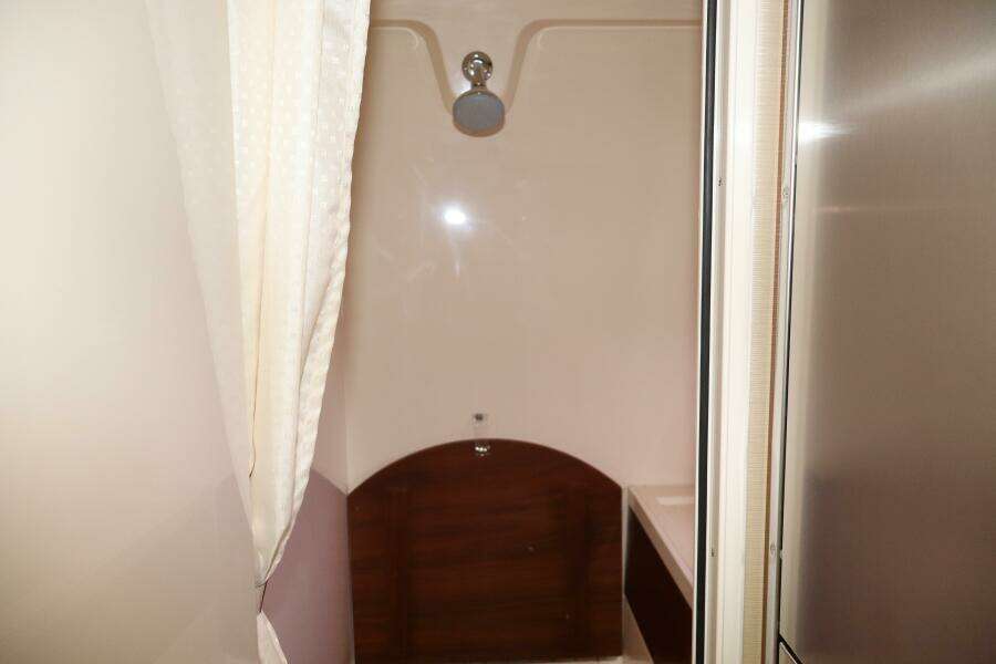 2015 Sea Ray 410 Sundancer- SOMEDAY- Head