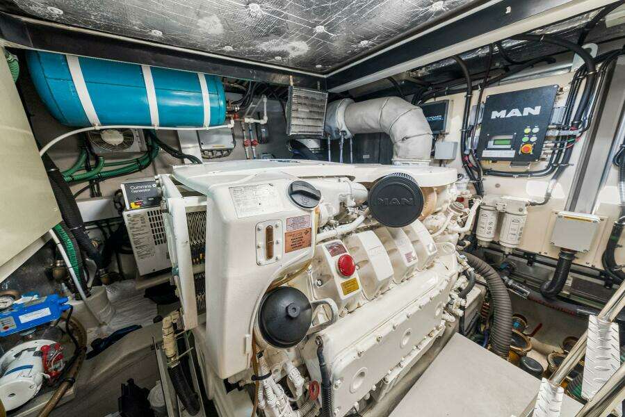 2016 Sunseeker Manhattan 65