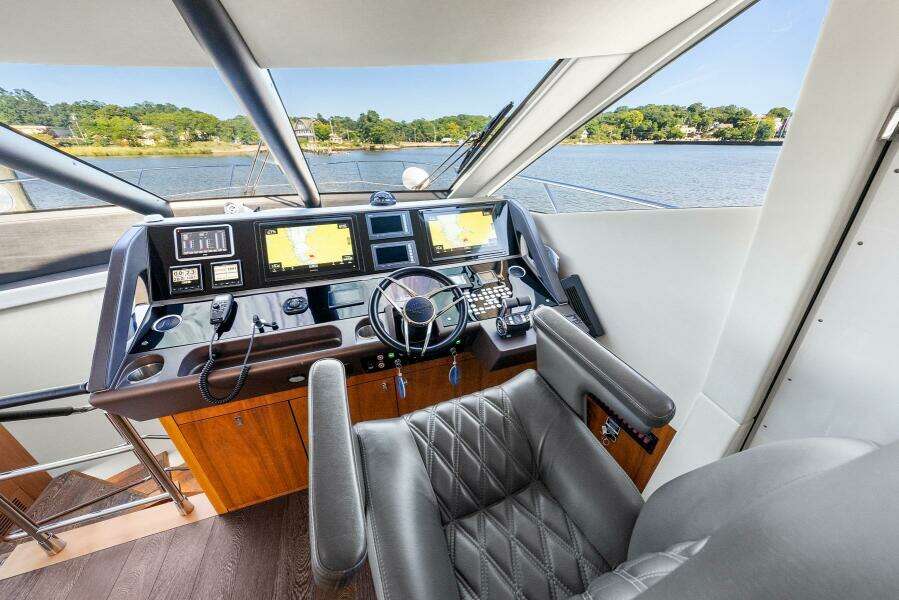 2016 Sunseeker Manhattan 65