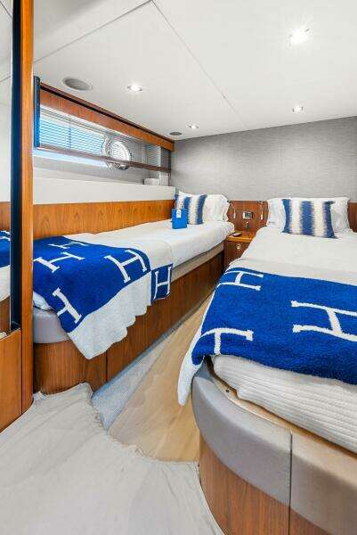 2016 Sunseeker Manhattan 65