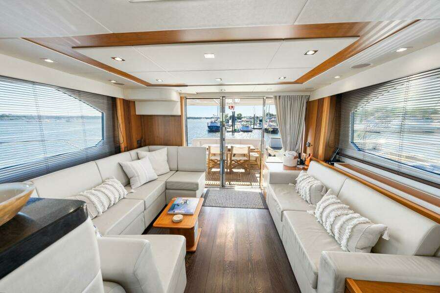 2016 Sunseeker Manhattan 65