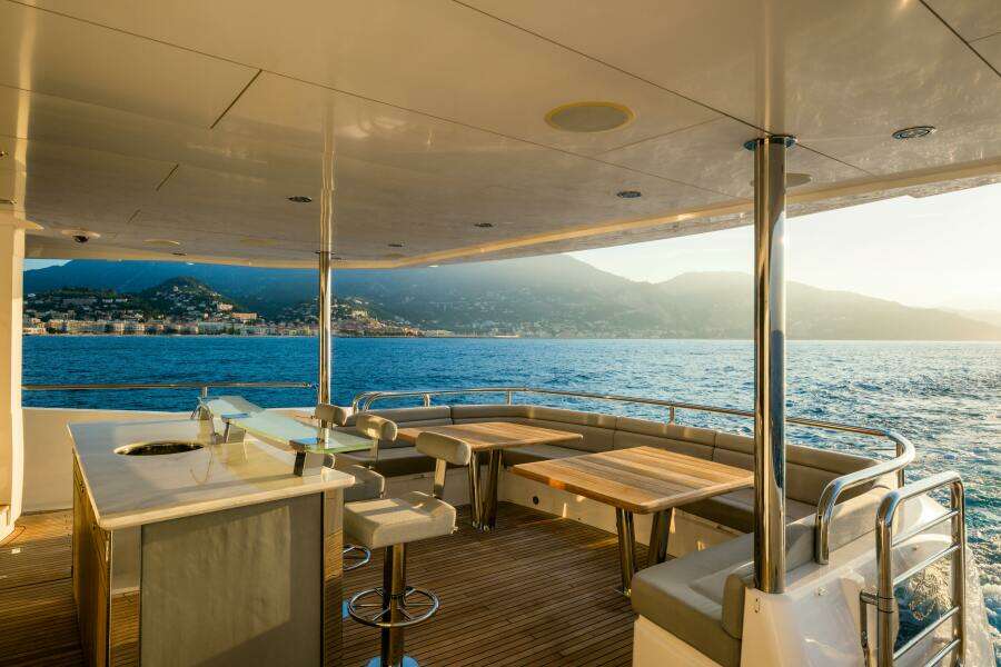 2018 Sunseeker Sunseeker 116 Yacht