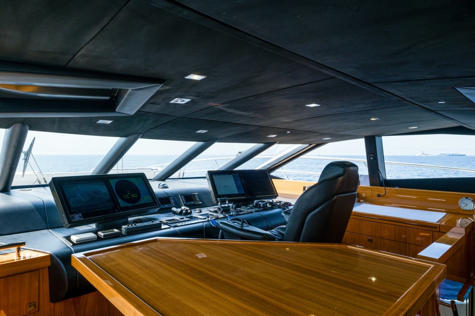 2018 Sunseeker Sunseeker 116 Yacht