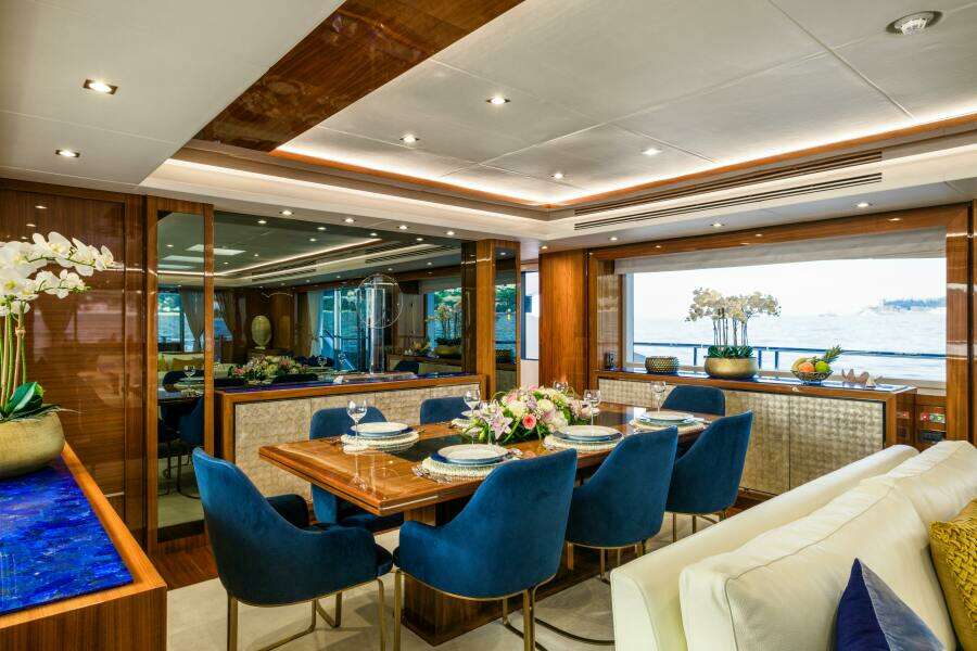 2018 Sunseeker Sunseeker 116 Yacht