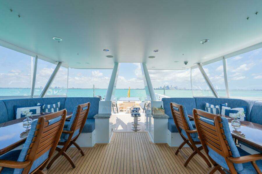 Flybridge Seating