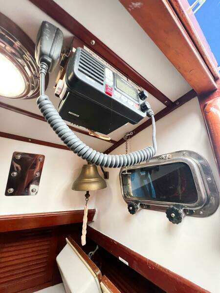 1986 Tayana Vancouver 42