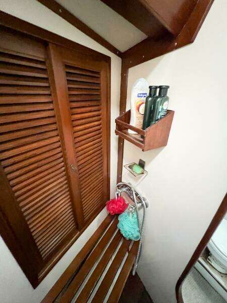 1986 Tayana Vancouver 42