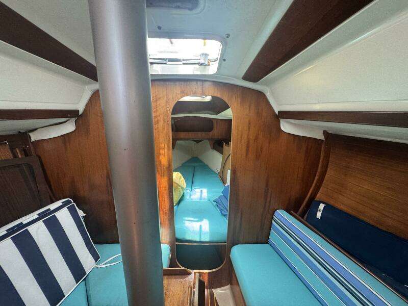 1988 Beneteau First 285