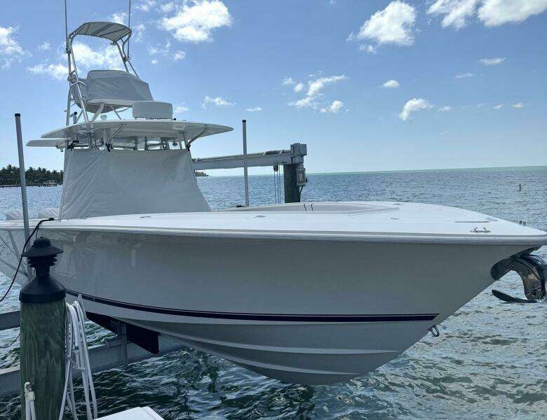 2014 SeaVee 390B Center Console