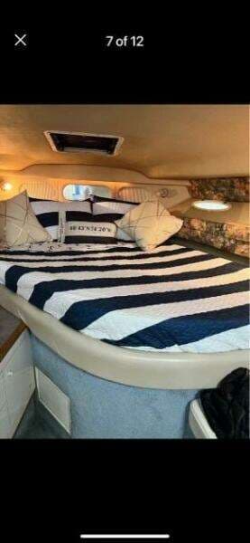 1996 Sea Ray 330 Express Cruiser