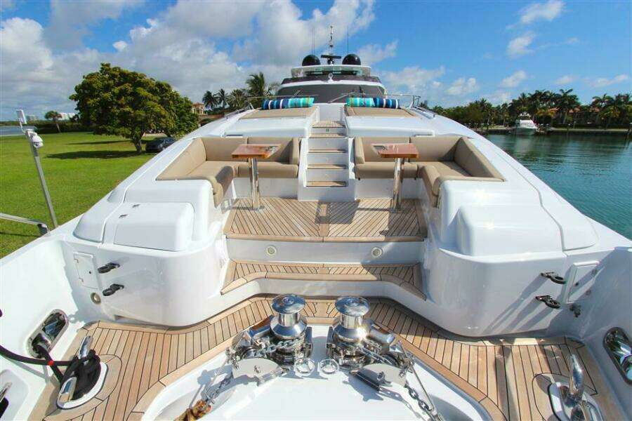 CHITOCHI 108' | 32m Custom Line 2016