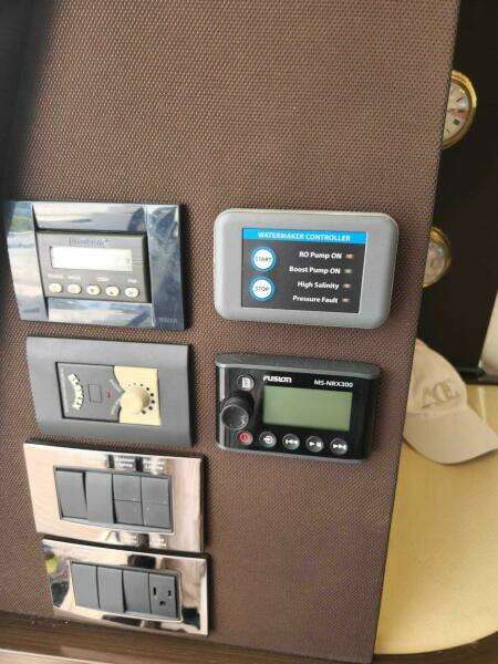 2014 Azimut Flybridge