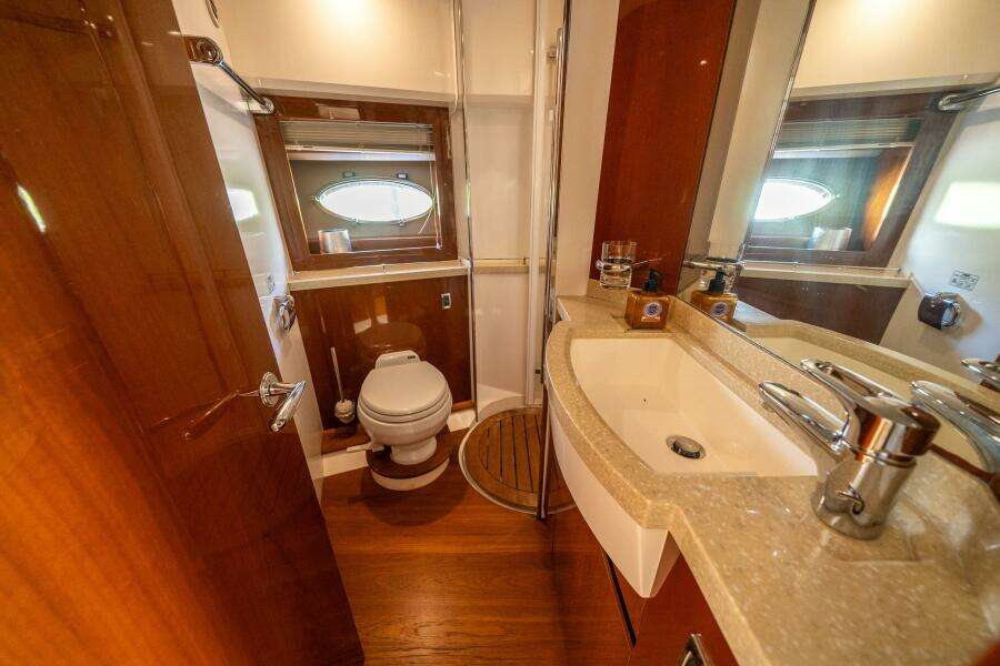 2008 Princess 58 Flybridge