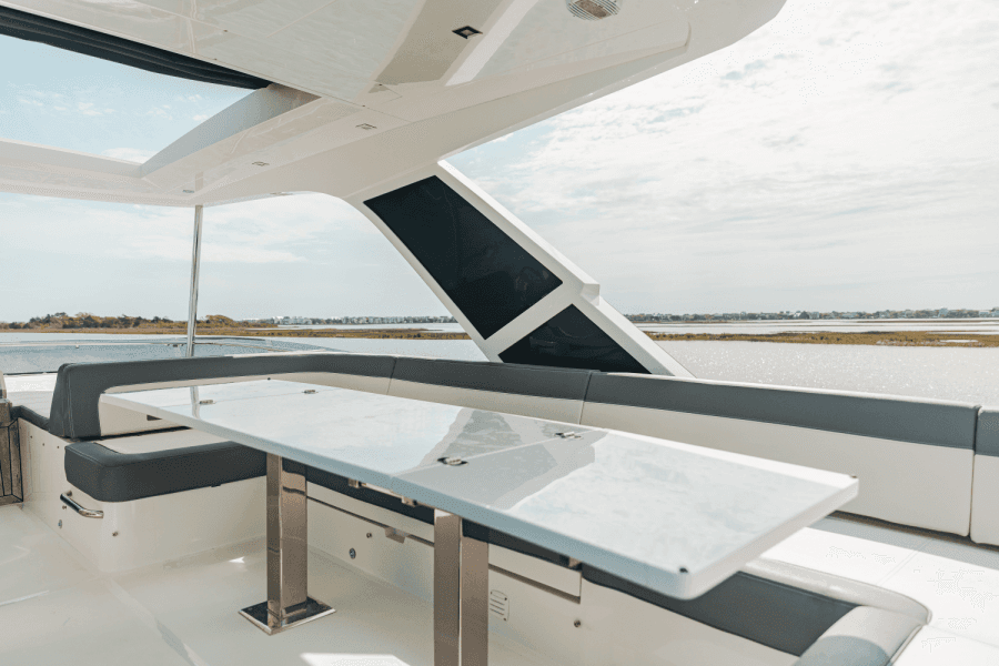 2021 Galeon 550 FLY