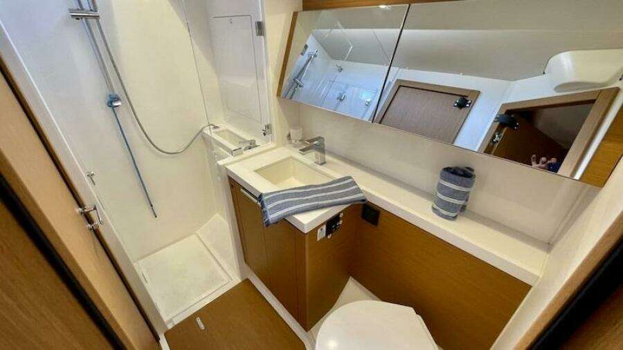 2020 Beneteau First 53 head and shower