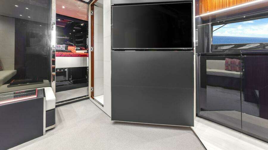 Wegu The Great 48'/ 14.63m Riva