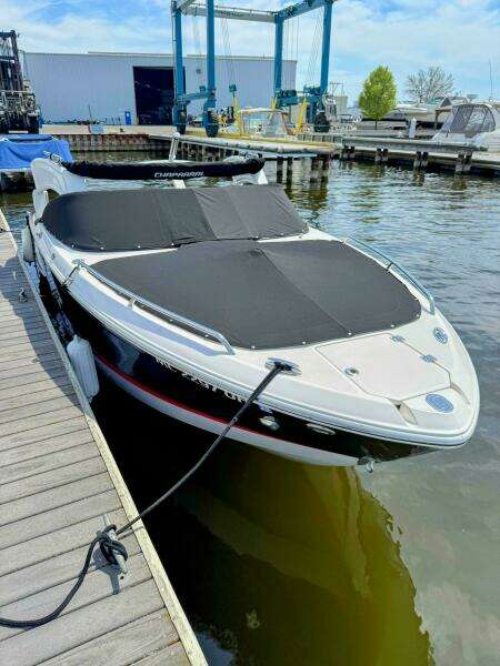 2019 Chaparral 257 SSX