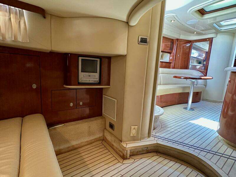 2004 Sea Ray 420 Sundancer