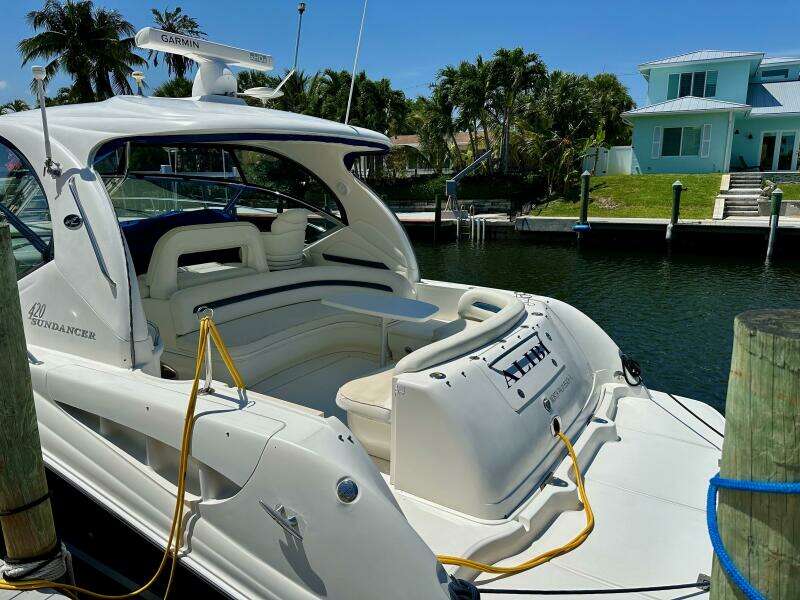 2004 Sea Ray 420 Sundancer
