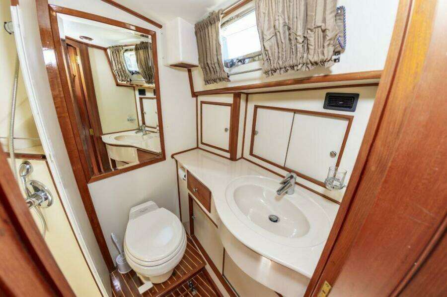 084c6360 3f52 4ac2 Ba92 5ee0d89ac202