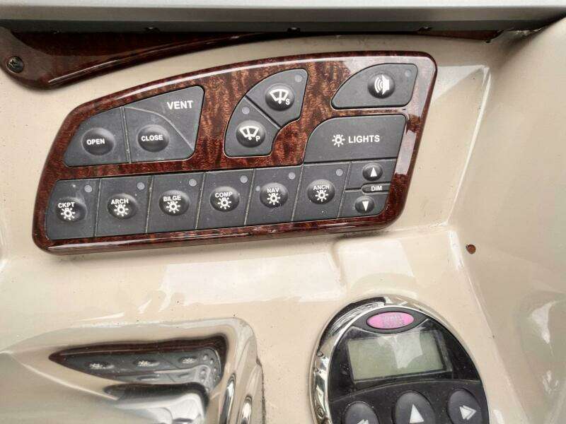 2007 Sea Ray 310 Sundancer