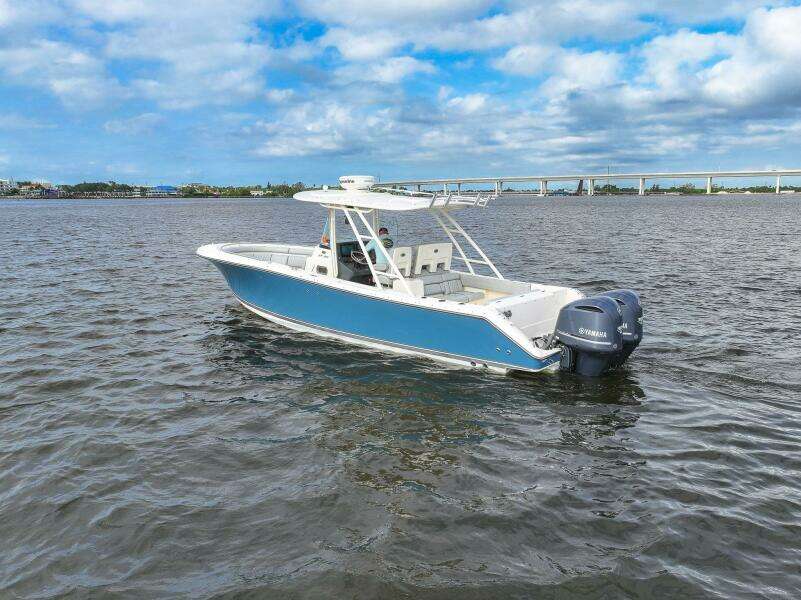 2012 Pursuit ST 310 Sport