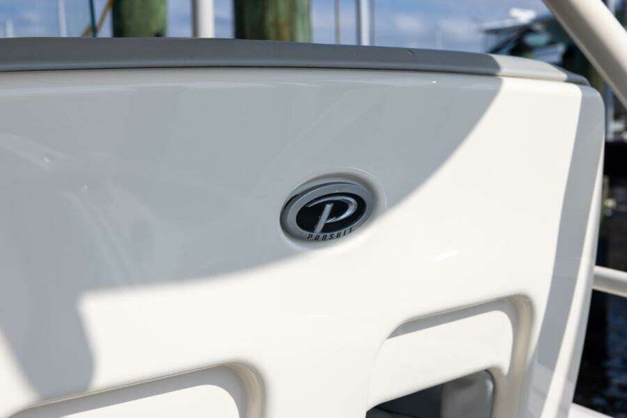 2012 Pursuit ST 310 Sport