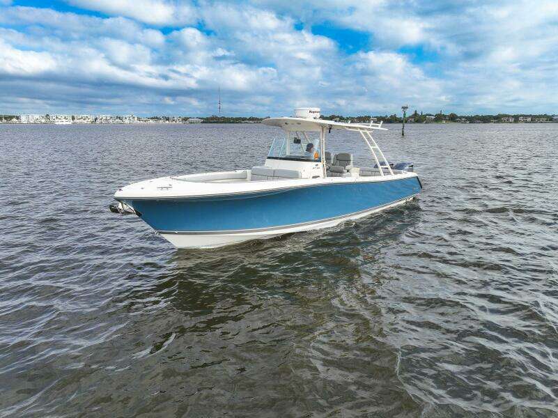 2012 Pursuit ST 310 Sport