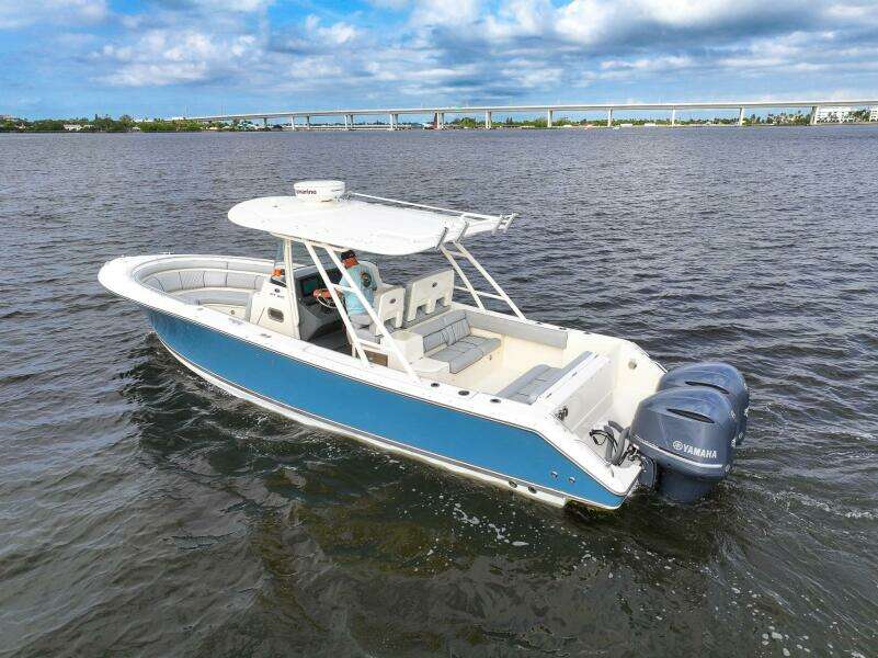 2012 Pursuit ST 310 Sport