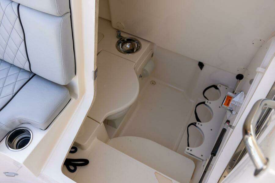 2012 Pursuit ST 310 Sport