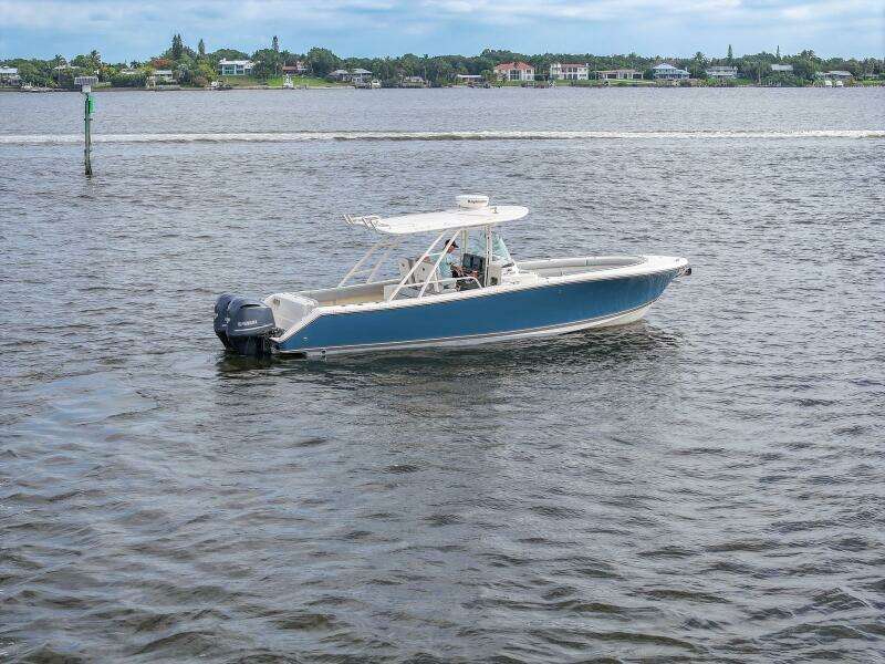 2012 Pursuit ST 310 Sport