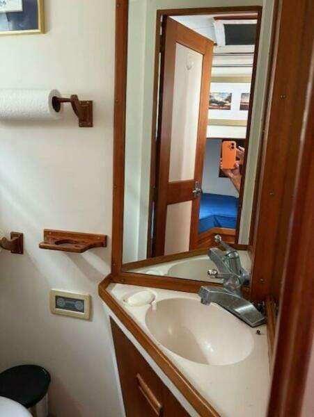 1978 Grand Banks 36  Classic